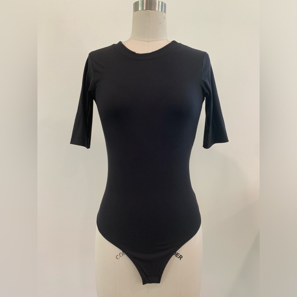 Small SPANX S/S Bodysuit